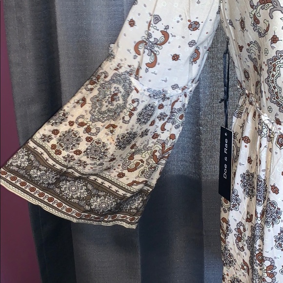 Womens Doe & Rae Top - Picture 6 of 6